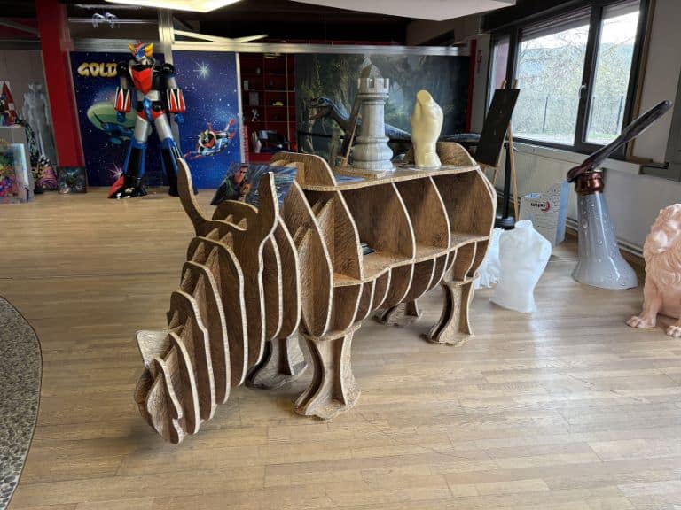 mobilier carton reboard rhinoceros